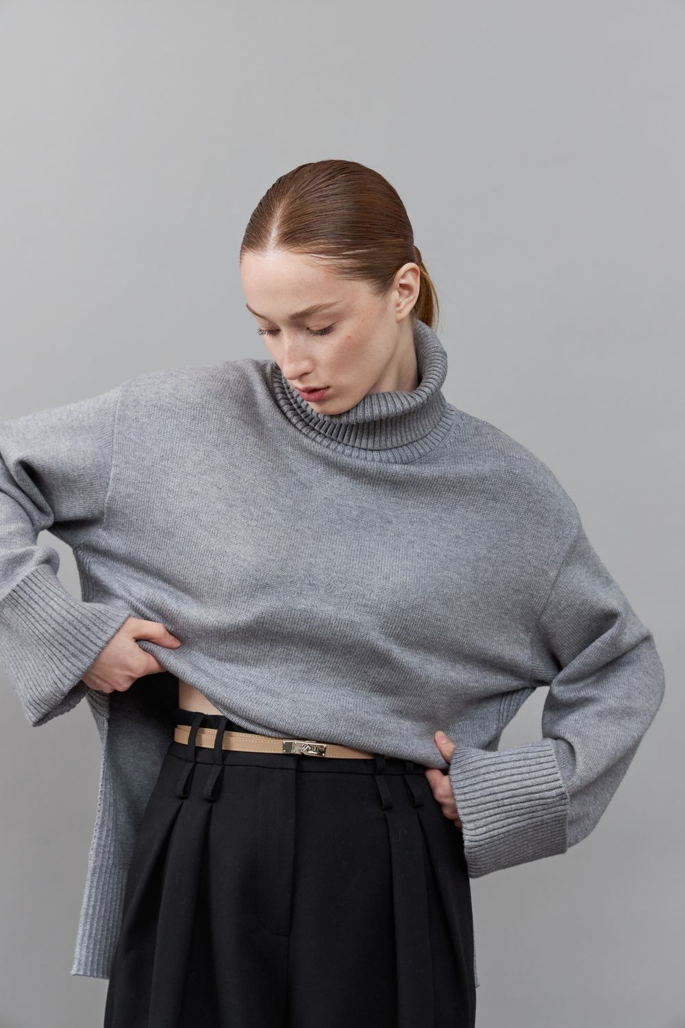 ТОНКИЙ РЕМЕНЬ В ДВА ОБОРОТА LATTE