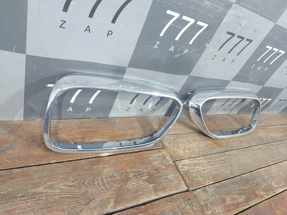 Молдинги решетки радиатора  BMW 5 (G30) аналог БУ 51137383519