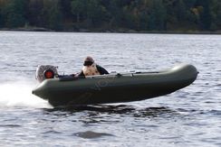 Катамаран BRATAN 380КL