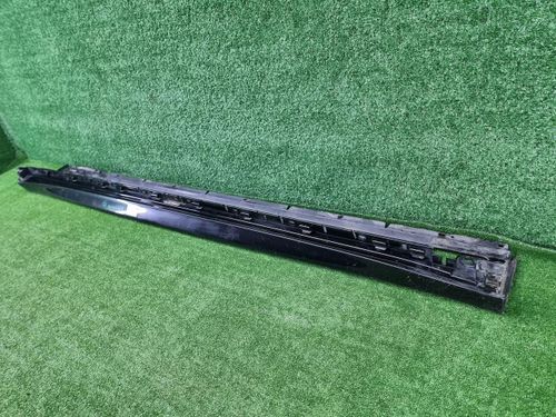 Накладка порога правая Porsche Cayenne 958 (10-18)