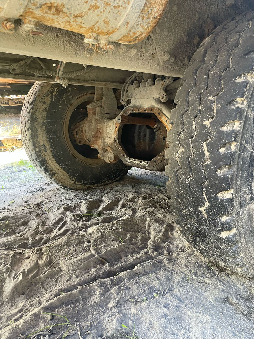 FAW J6 6x6 Самосвал CA3250P66K24L1TE5 (Дизельный, 11,1 л, 420 л.с., МТ)