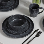 MILLIMI Набор стол.посуды 16пр(тар26см*4, тар20см*4, салатн14см*4, кружка340мл*4) керамика, черный