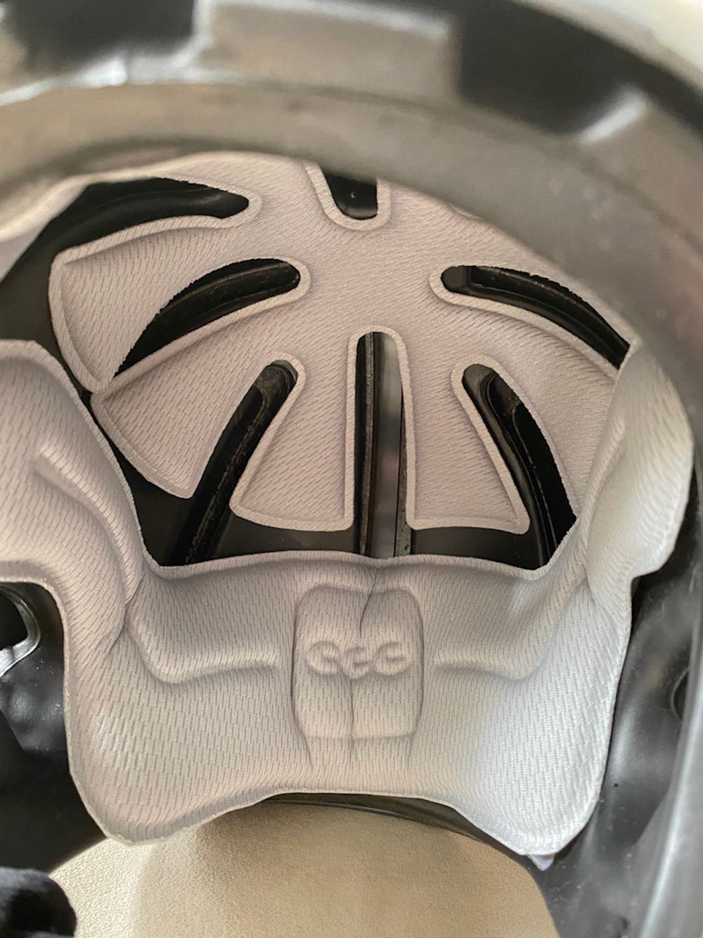 Новый шлем EGG детский+шапочка в розовый горошек, 52