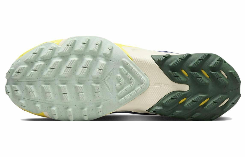 Кроссовки Nike Air Zoom Terra Kiger 8