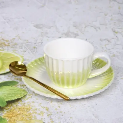 Чайная пара «Жемчужный блеск» (кружка 180мл, блюдце, ложка) салатовый