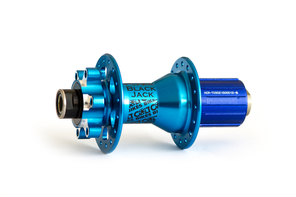 Втулка задняя Colt Bikes Black Jack 135x10 thru 32H blue