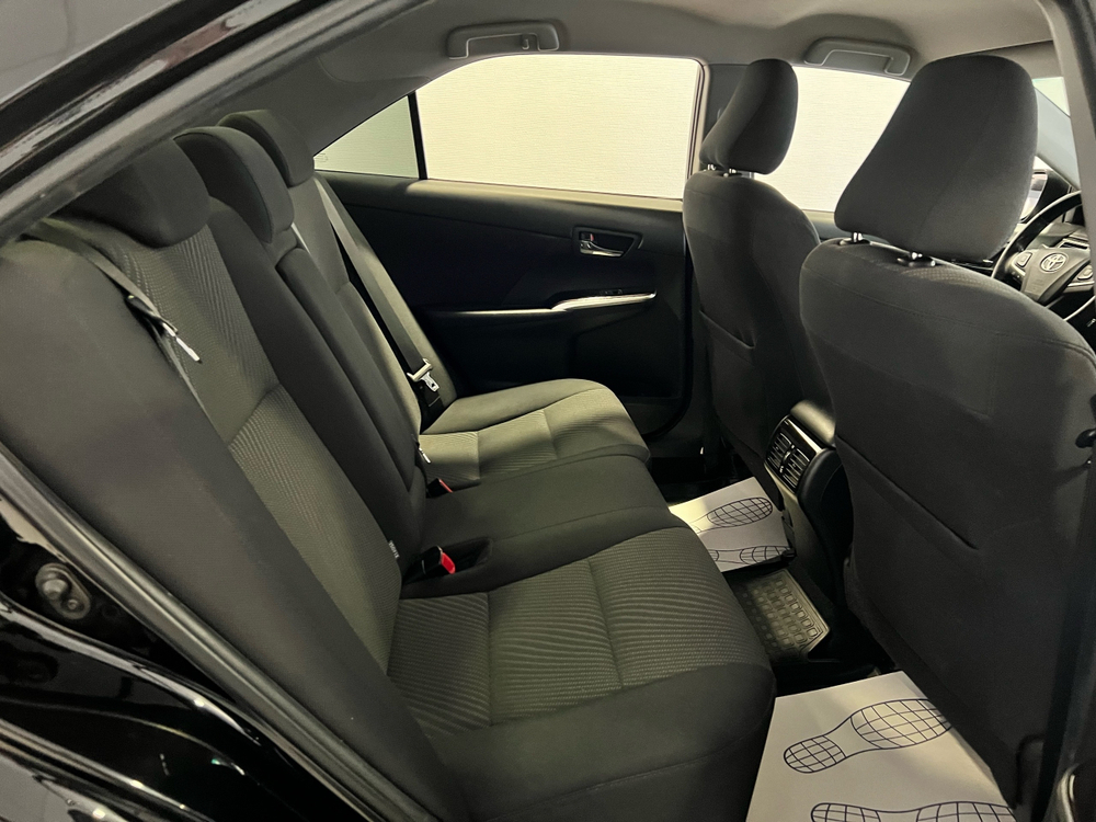 Toyota Camry, 2015 год