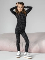 Черный костюм для девочки осенний