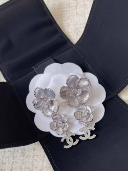 Серьги CHANEL
