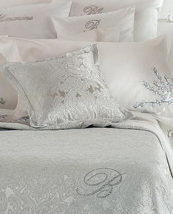 Покрывало 270х270 Blumarine Petra Speccio жемчужно-серое