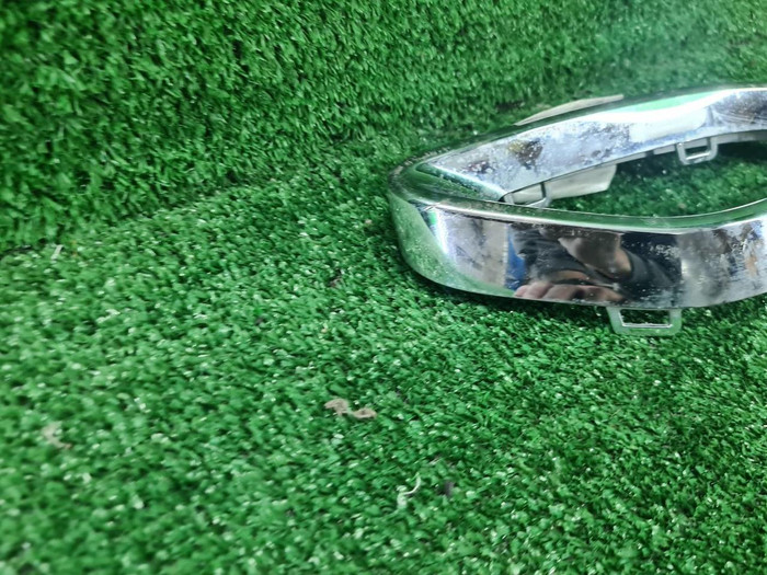 Насадка глушителя правая Mercedes C W205 (2014-2018)