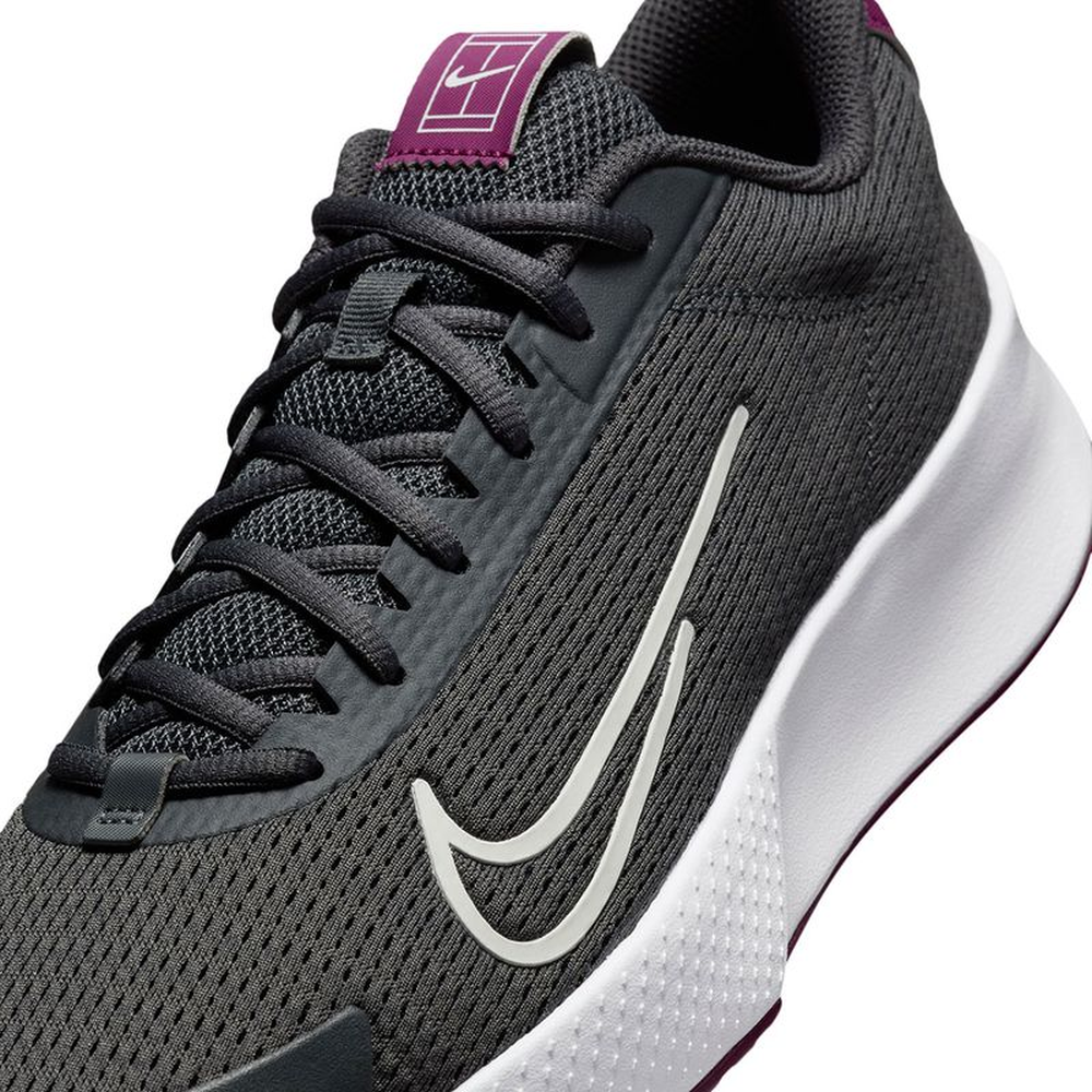 Теннисные кроссовки Nike Vapor Lite 2