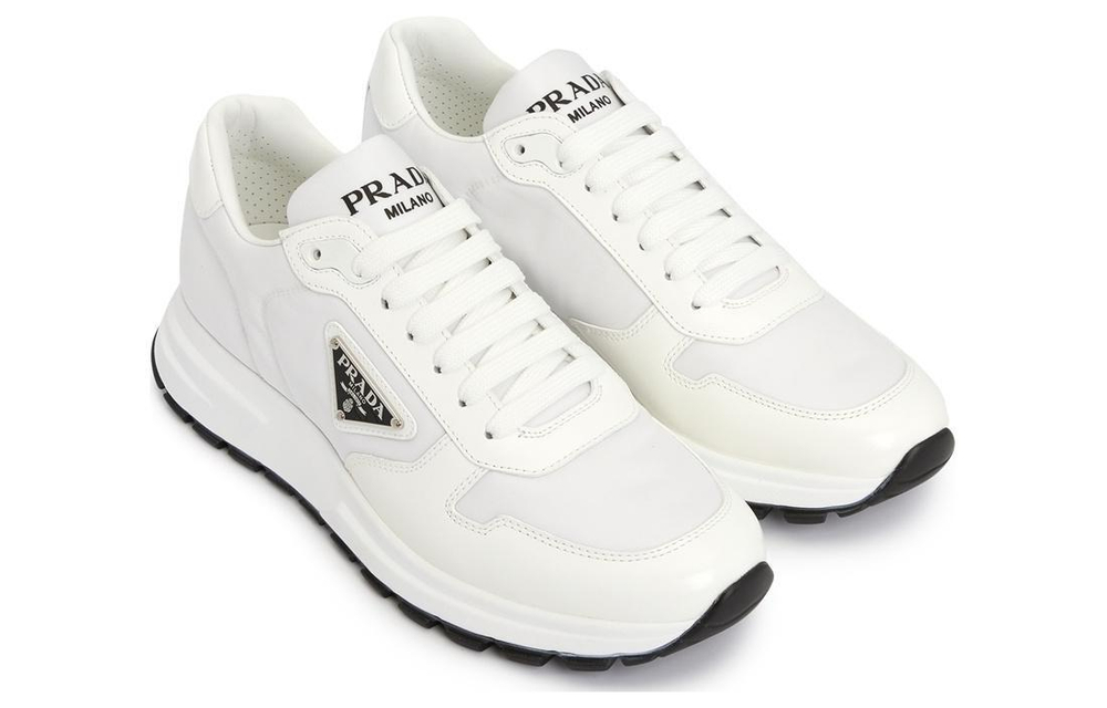 Prada Prax 01