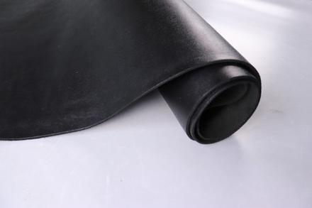 2,4-2,6 Юфть черная с лицевым покрытием + плита 169дм² (КЛ)