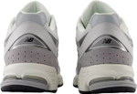 Кроссовки New Balance 2002 белый