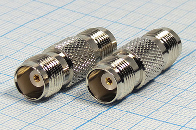 Соединитель: гнездо TNC / гнездо TNC