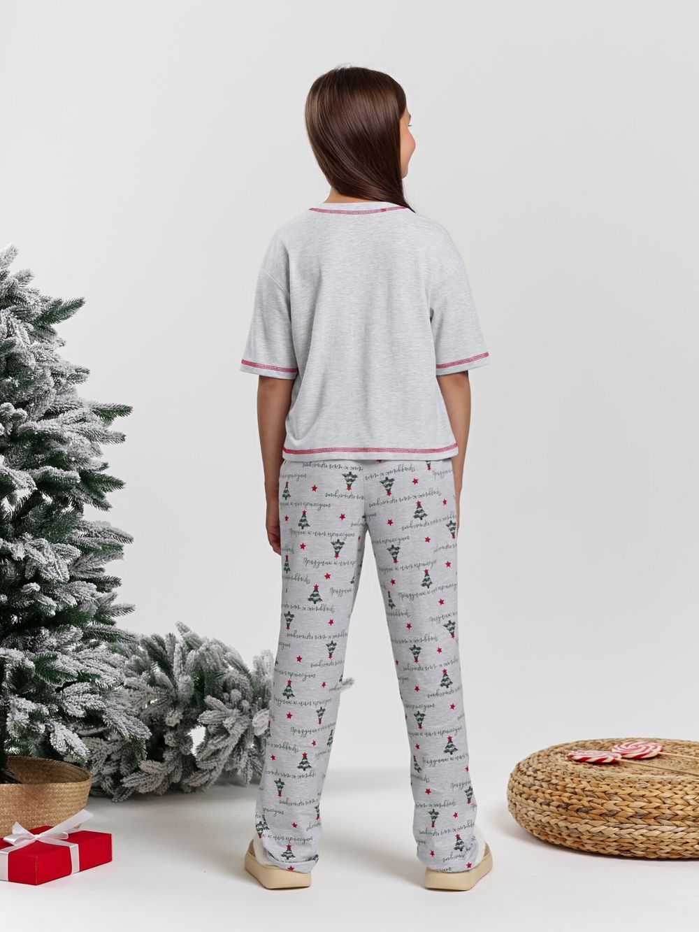 Костюм для девочки Праздник-1.2 Виотекс КАРМЕЛАНЖ