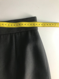 Юбка Moschino классического кроя, маркировка 38, визуально на 44 размер