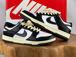 Nike Dunk Low Vintage Panda