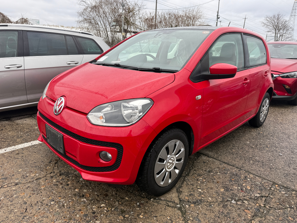 Volkswagen up!, 2013