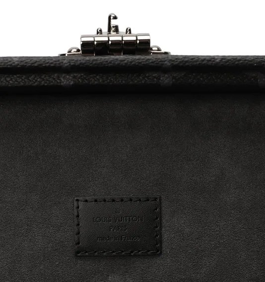 Шкатулка Louis Vuitton, черный