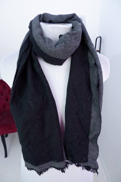 Палантин Ritter для сдержанного образа