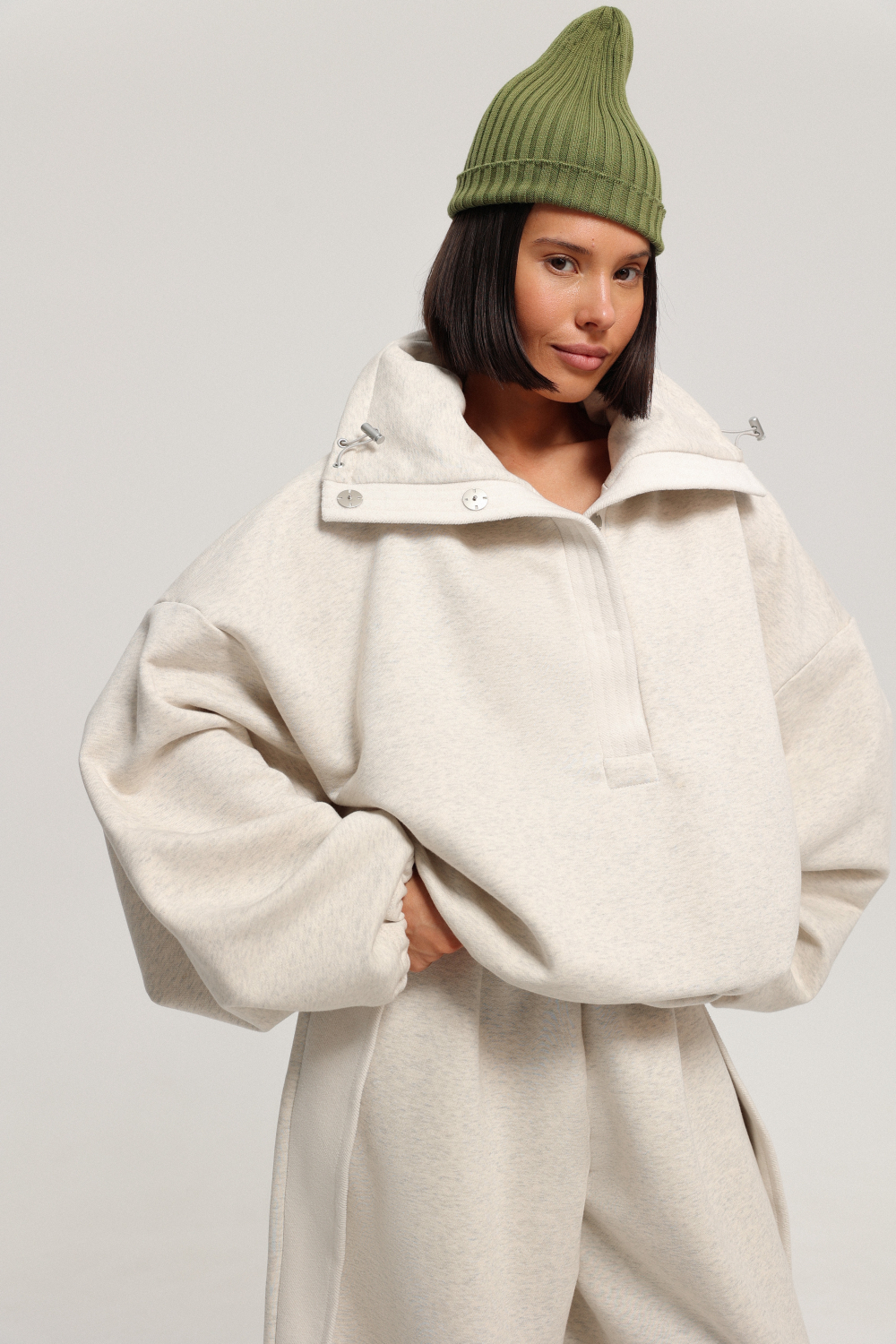 Шапка тонкая