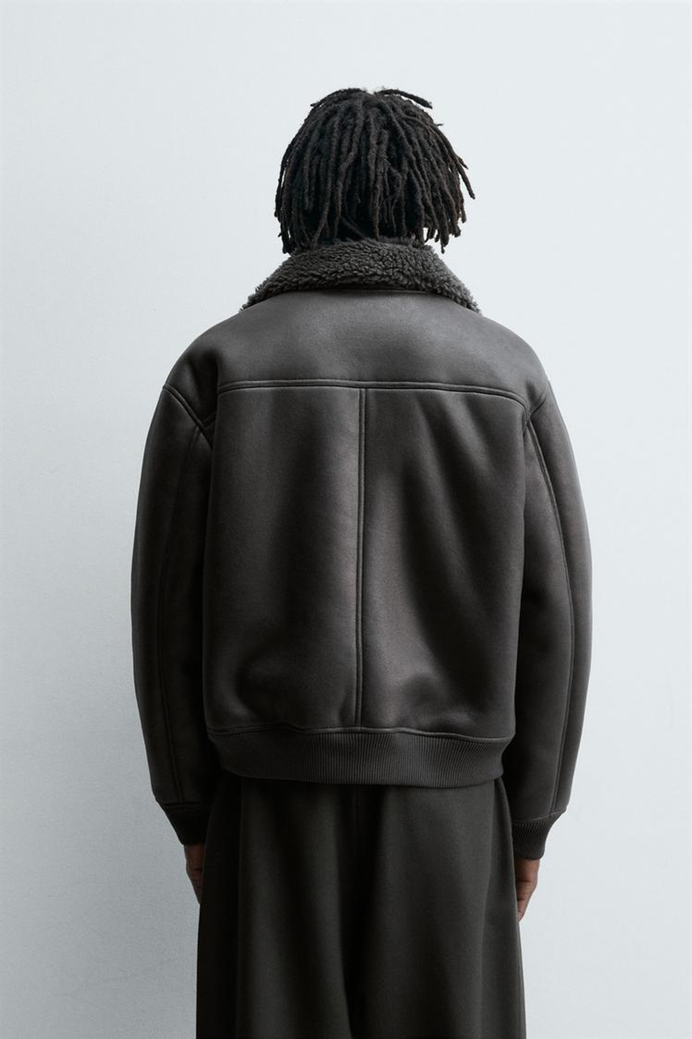 ZARA ДУБЛЕНКА ИЗ ИСКУССТВЕННОЙ КОЖИ, АНТРАЦИТОВО-СЕРЫЙ