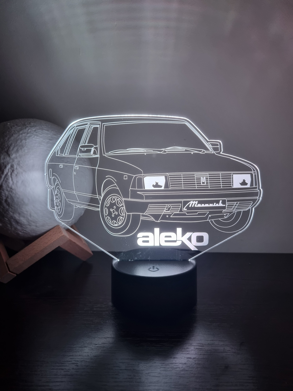 Светильник "Автомобиль - Москвич "