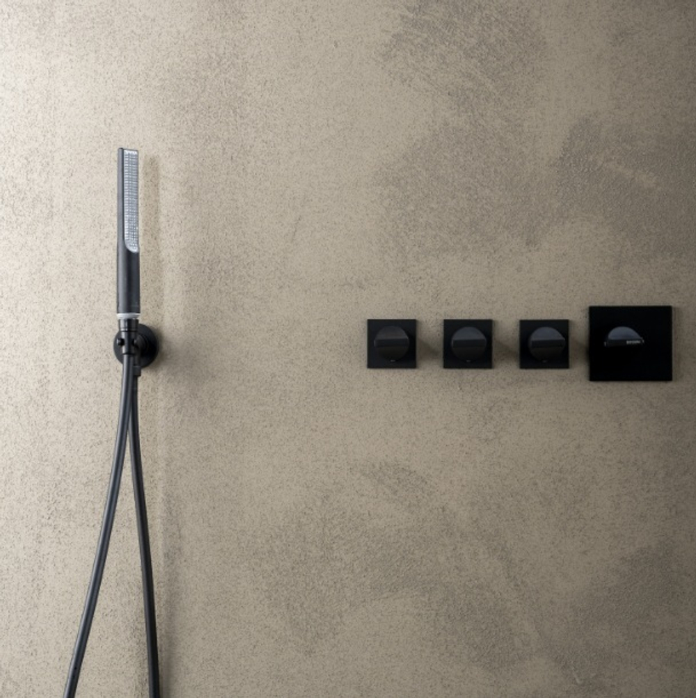 Bossini Apice душ ручной Ø31x241 мм, шланговое подсоединение со встроенным держателем, шланг Cromolux 1500 мм, цвет чёрный матовый