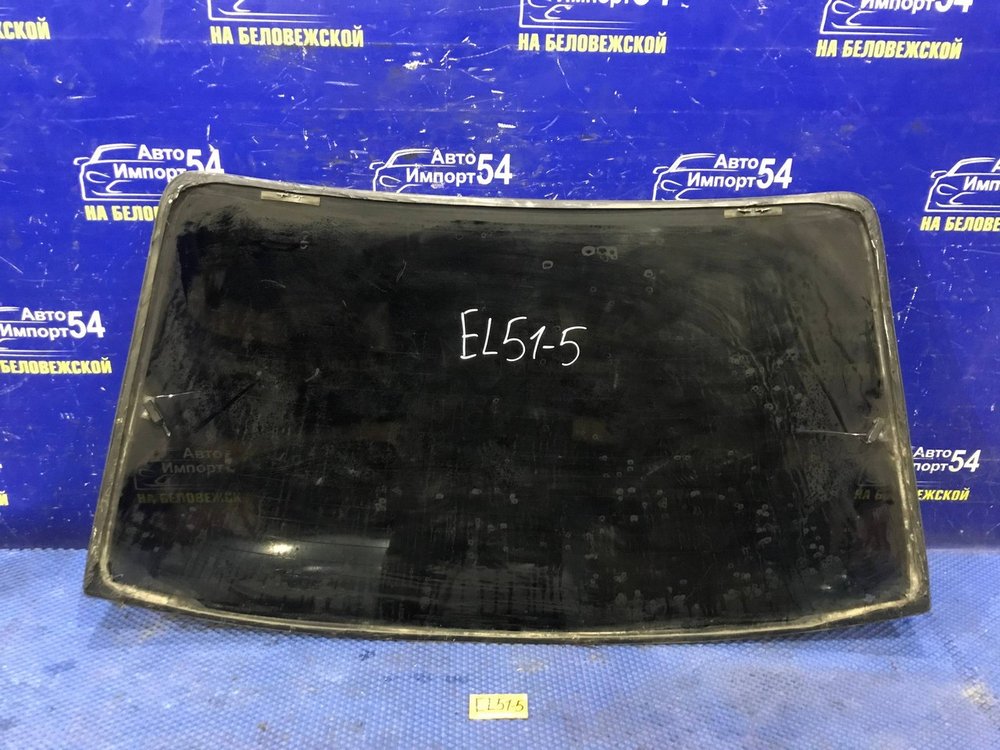 Стекло заднее TOYOTA CORSA 1997