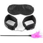 Наручники + стек с пером + маска Sensual Seduction Kit (Цвет: черный)