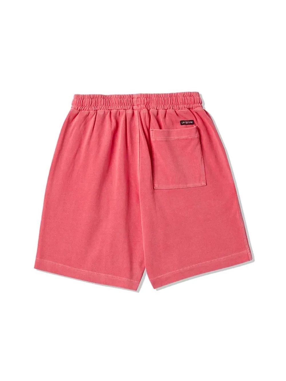 Пигментные шорты с арочной надписью