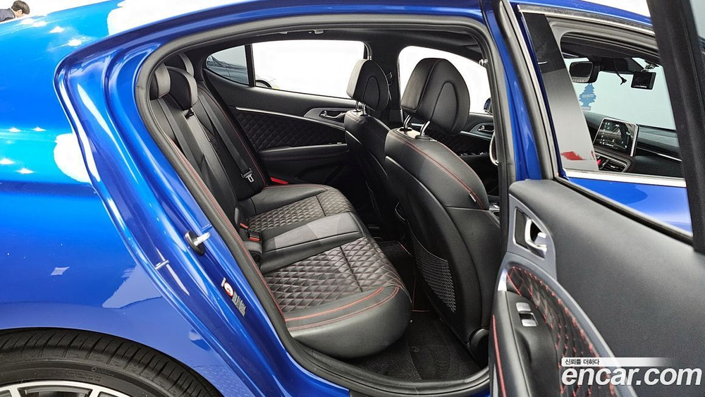 Genesis G70 2.0T (01.2020)