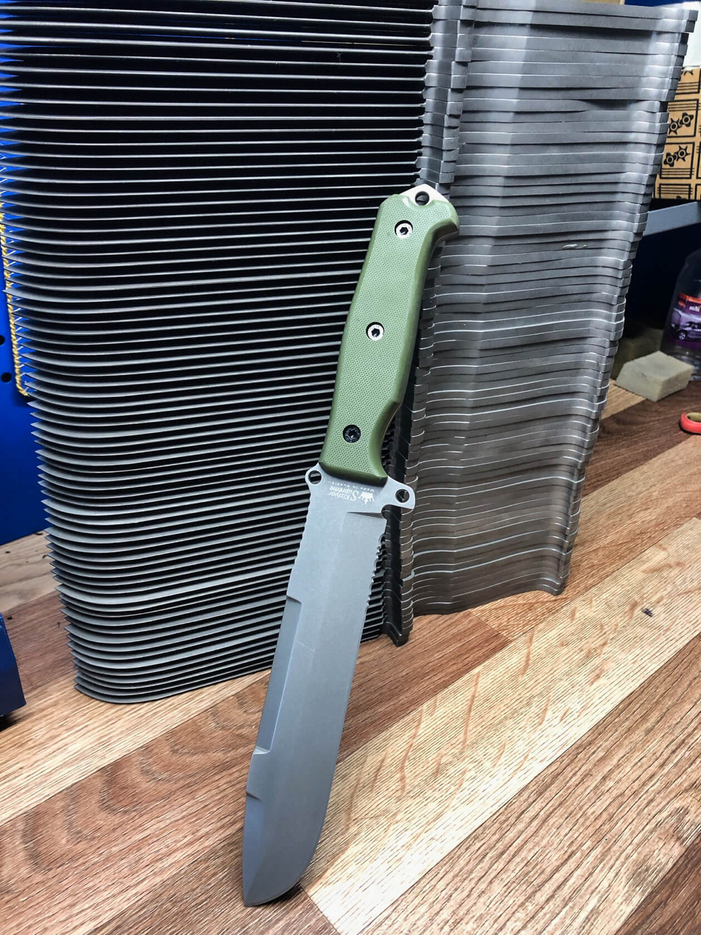 Нож выживания Survivalist X AUS-8 StoneWash Орех