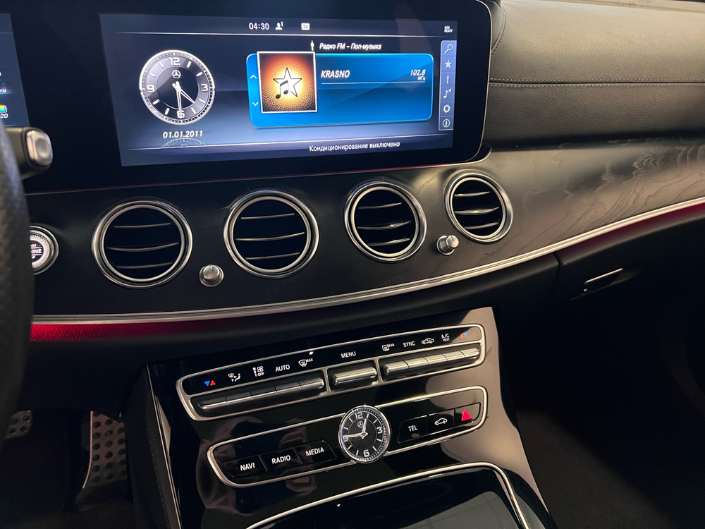 Mercedes-Benz E-Class, 2016 год