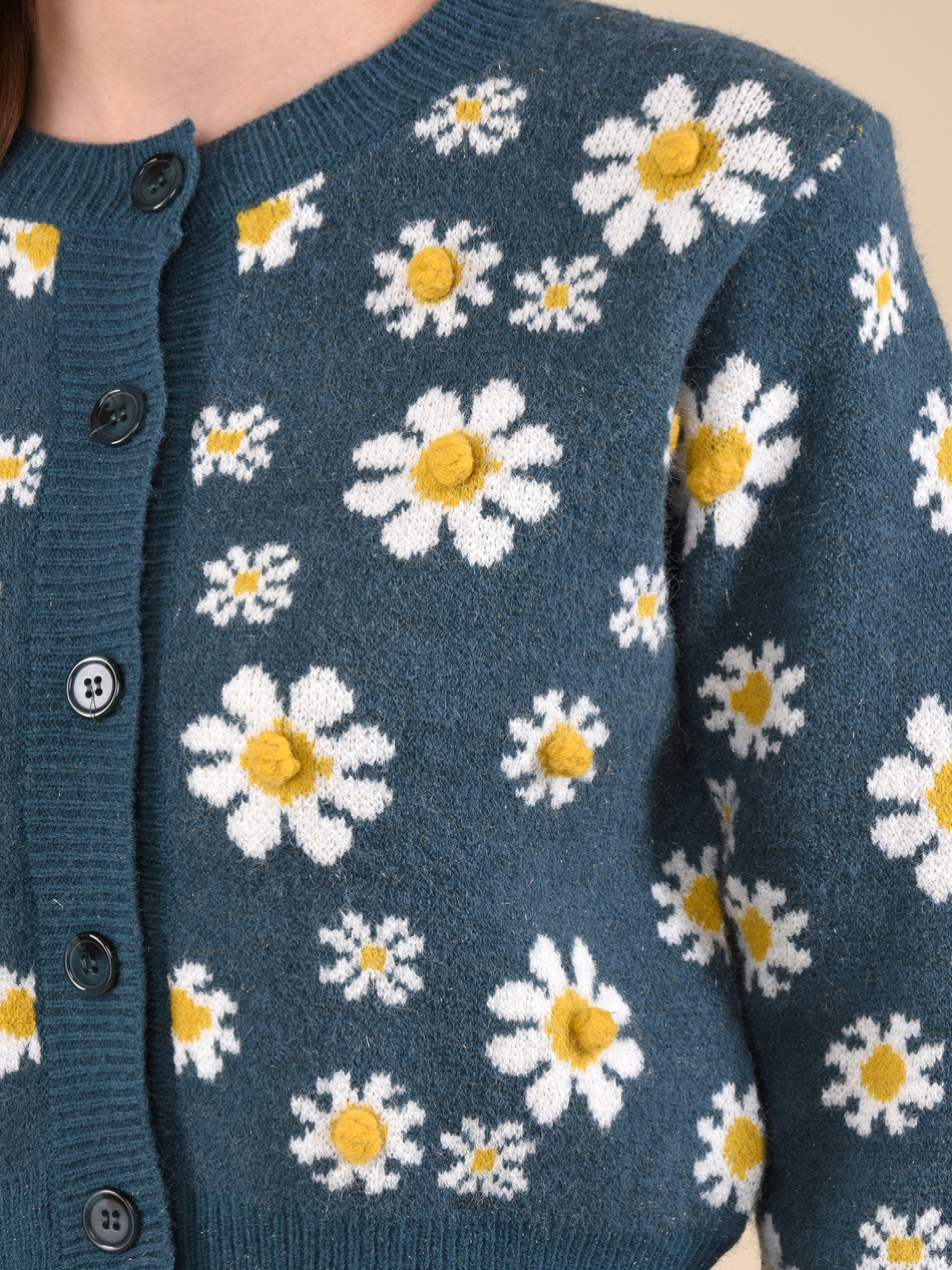Кардиган женский с объемными ромашками