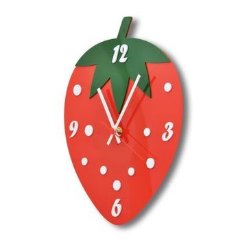 Настенные часы Клубничка