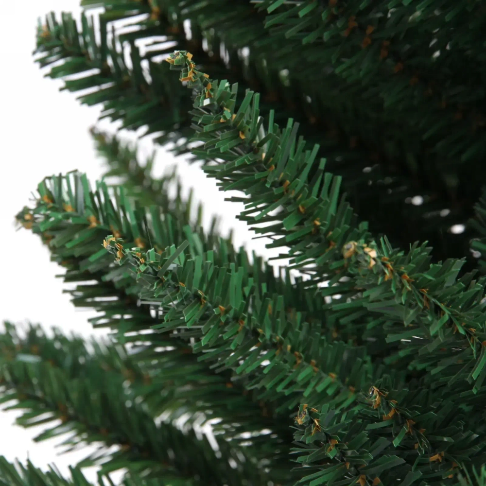 Ёлка «Стройная красавица» 210 см, ПВХ (820 веток) (S643-210)