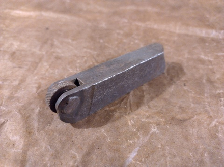 Державка суппортная для накатки 25х16х100, 1 ролик 20х 6х 6, шаг 1.0 косая