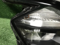 Битая Фара правая Kia Sportage 5 NQ5 (21-нв) LED