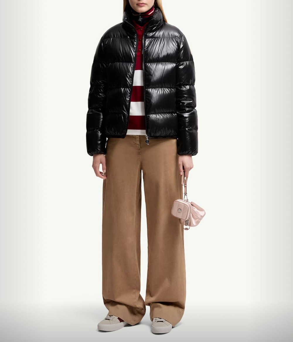 Утеплённая куртка Abbadia Short из лакового нейлона с пухом от Moncler