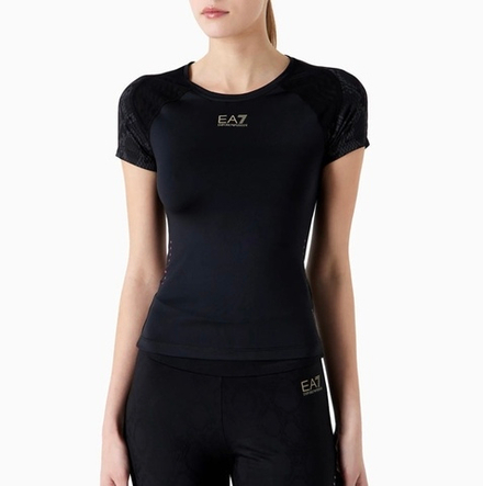 Футболка EA7