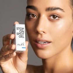 STOP ON SPOT [S.O.S] GEL - Гель-аппликатор SOS для проблемных зон, 10 мл