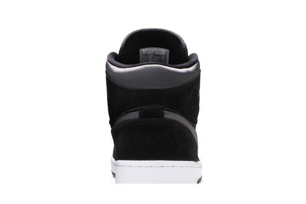 Кроссовки Jordan Air Jordan 1 Mid Se