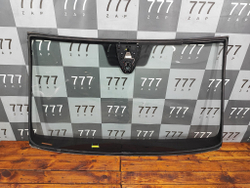 Стекло лобовое с обогревом Skoda Karoq 17-нв Б/У Оригинал 57A845011F