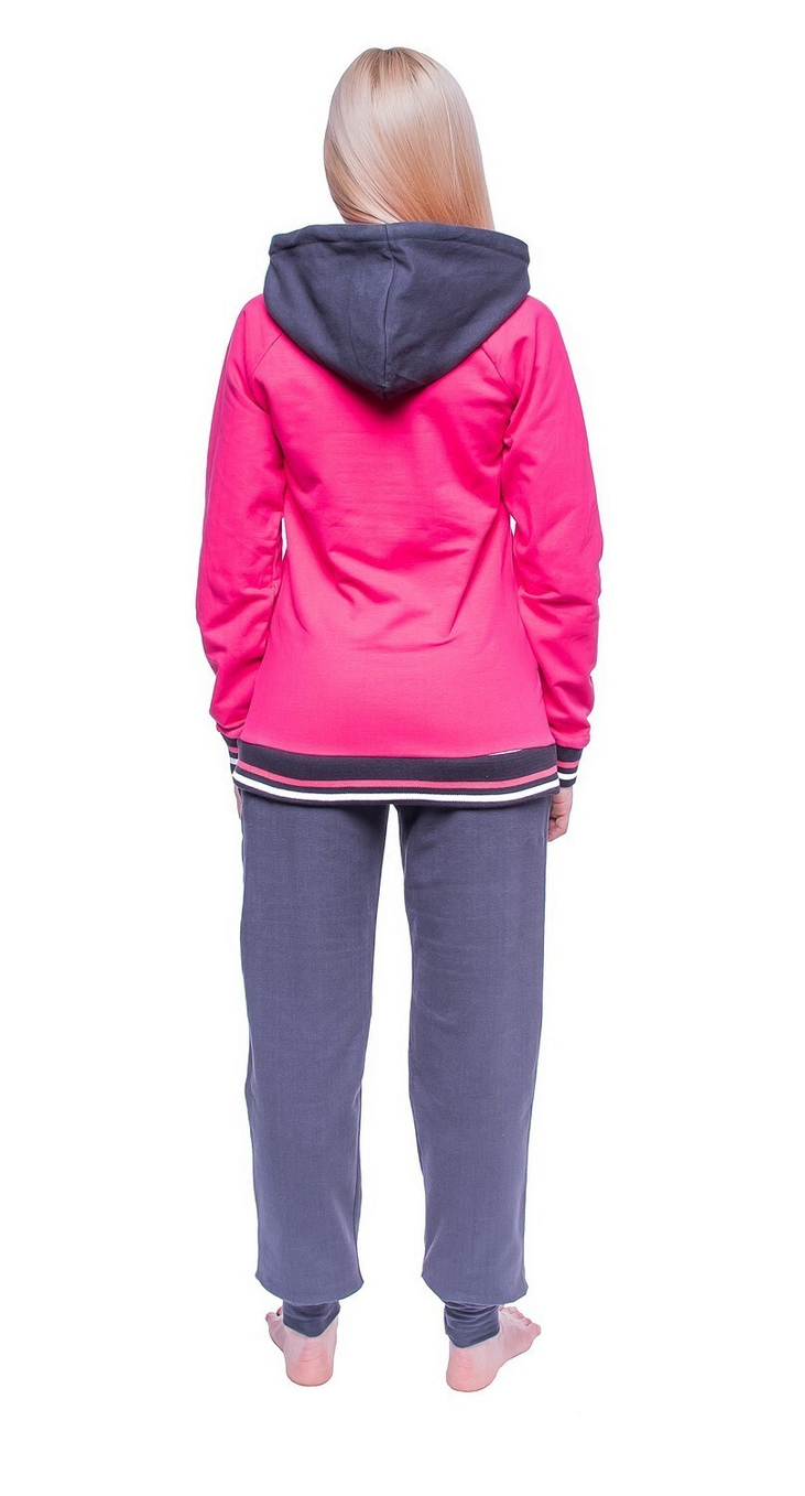 Костюм женский