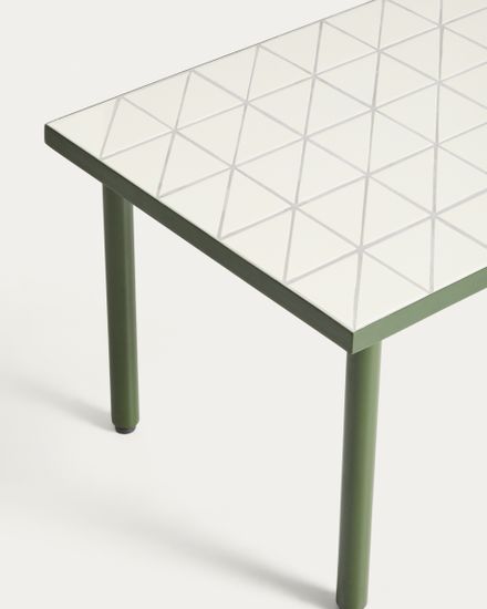 Уличный столик Maurina из зеленой стали с плиткой цвета экрю 81 x 51 см
