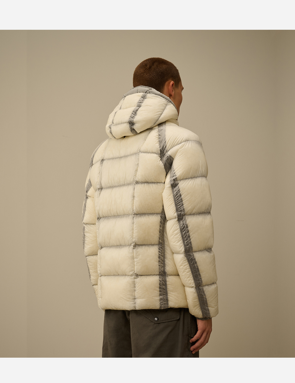 C.P. Company Shell Down Puffer Jacket " Gauze White" (RFCMOW702A110416A103)