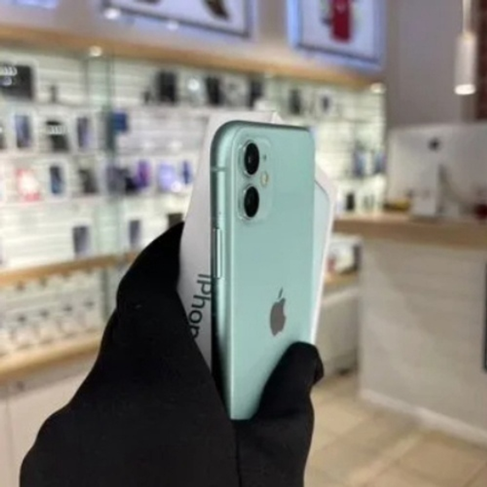 iPhone 11 128 ГБ б/у